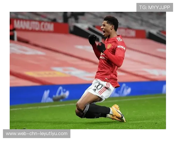 英超球队在训练中强调无球跑动，多点配合更加立体