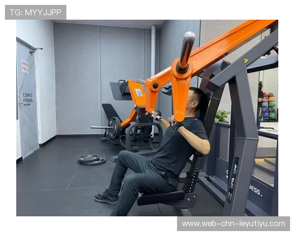 举重学院开展青少年力量训练的科学普及与实操课，青少年举重记录