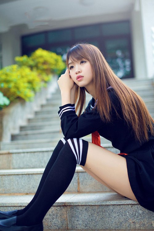 乐鱼官网-杨瀚森低位背打技术日趋成熟展现内线统治力，杨瀚森篮球